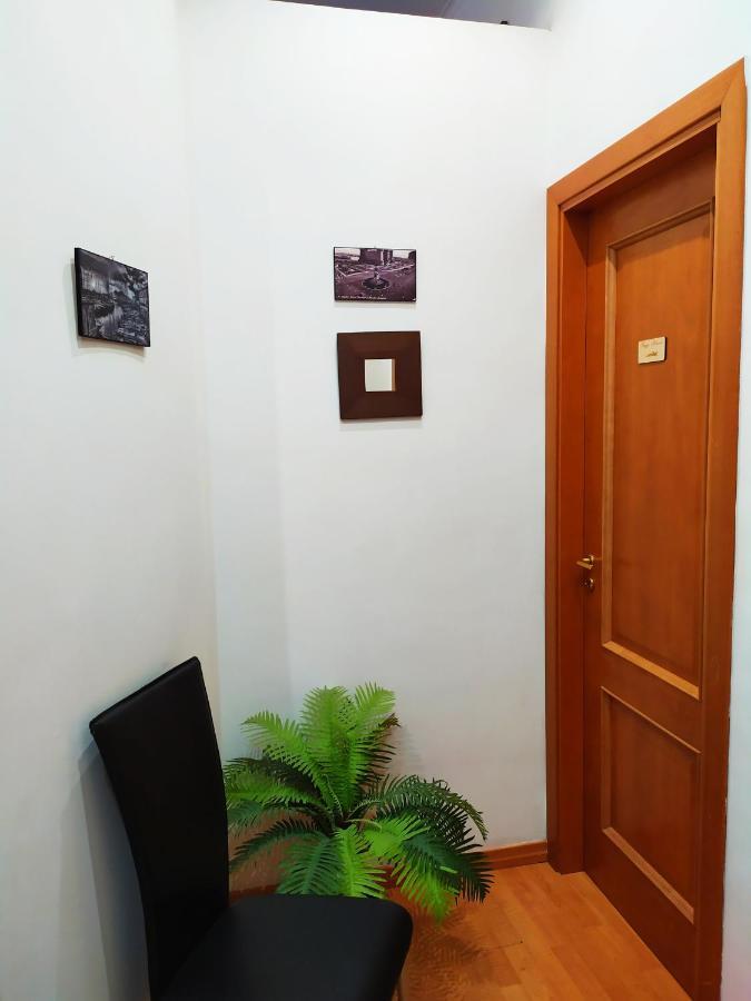 Promised Land Napoli Apartment ภายนอก รูปภาพ