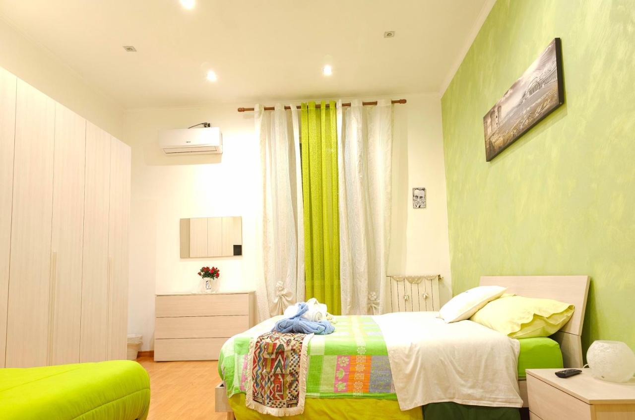 Promised Land Napoli Apartment ภายนอก รูปภาพ