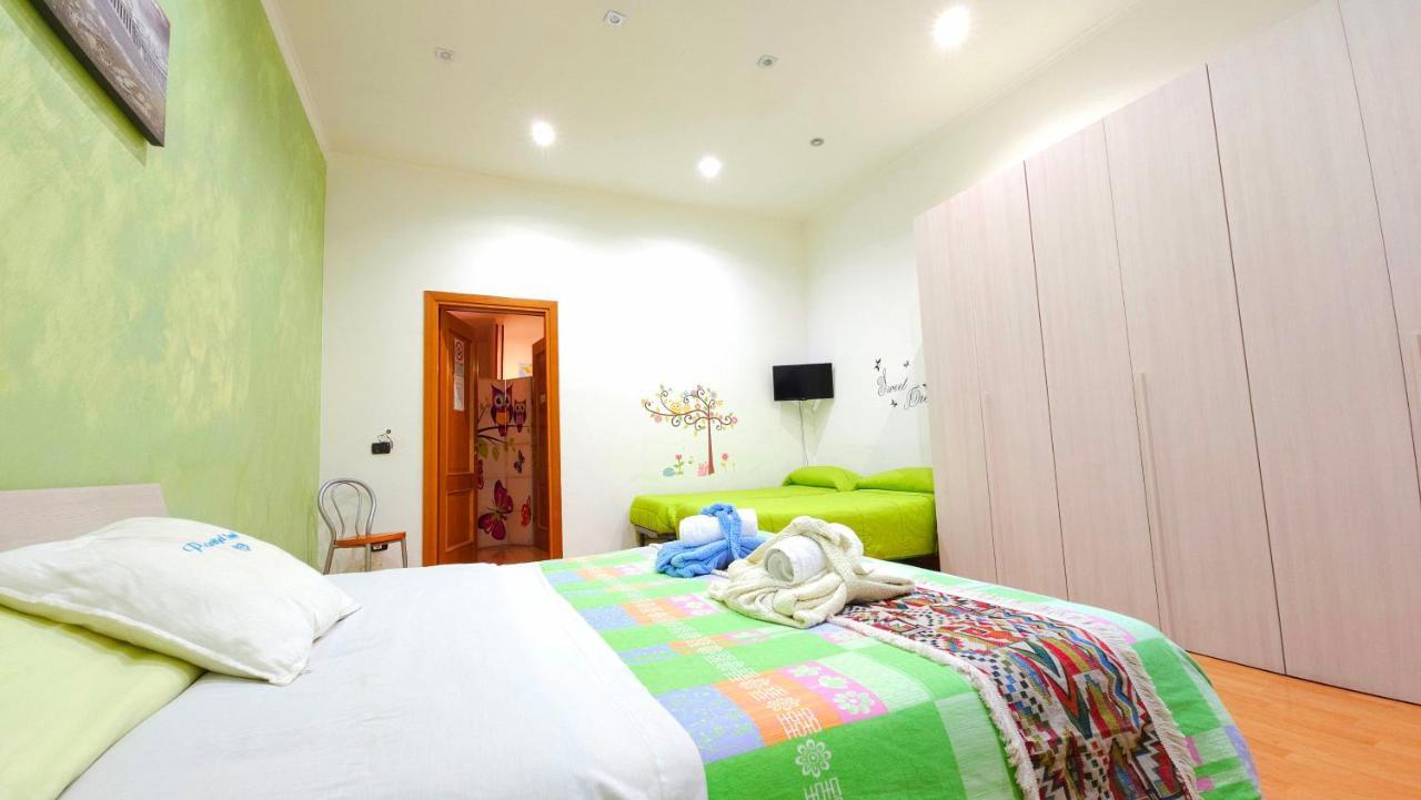 Promised Land Napoli Apartment ภายนอก รูปภาพ