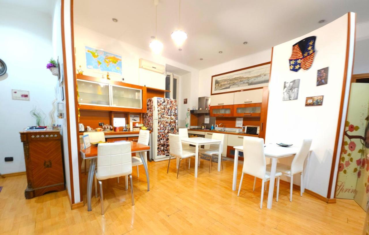 Promised Land Napoli Apartment ภายนอก รูปภาพ