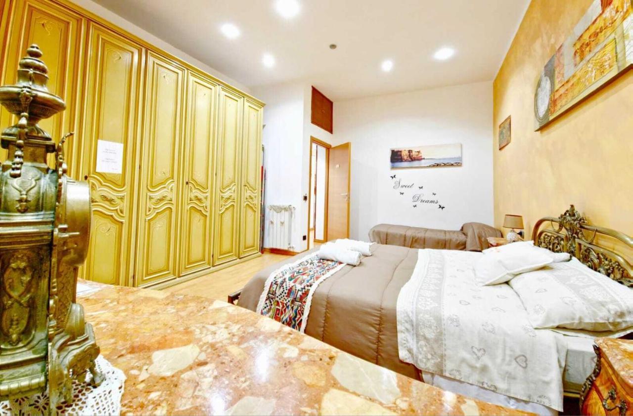 Promised Land Napoli Apartment ภายนอก รูปภาพ